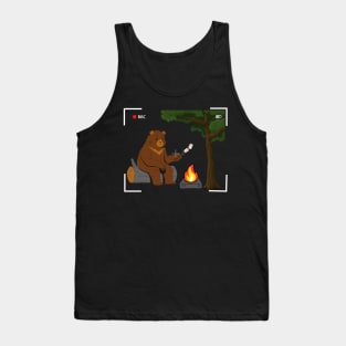 Grizzly Bear Enjoying Snack Tank Top